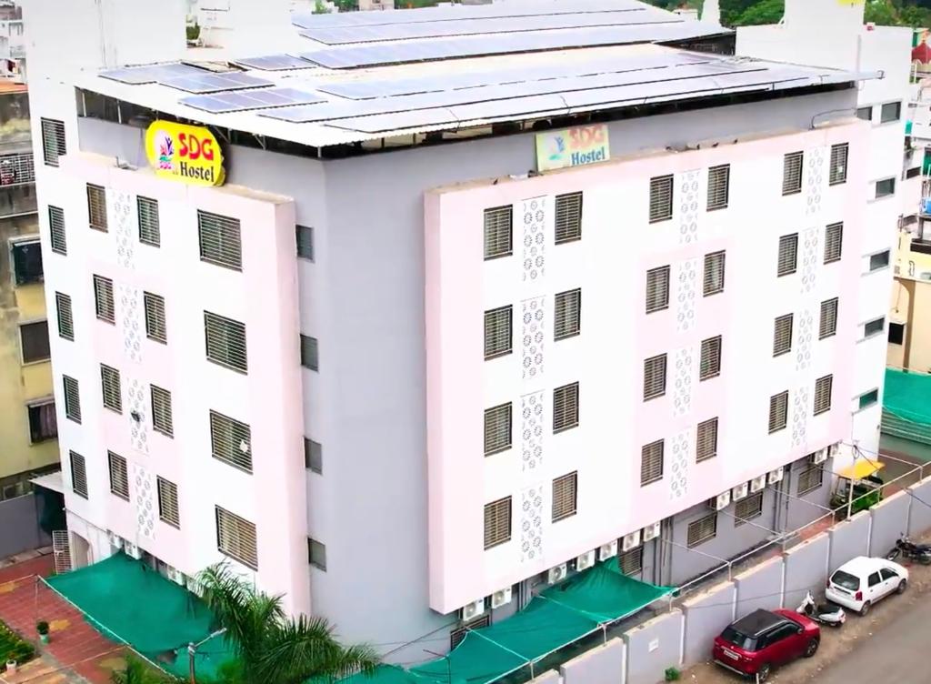 Photo of SDG Girls Hostel building outer view
